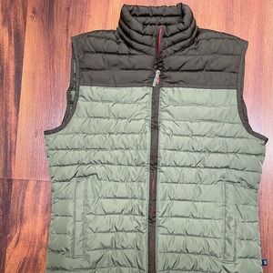 GAP Men's Olive and Charcoal Puffer Vest
